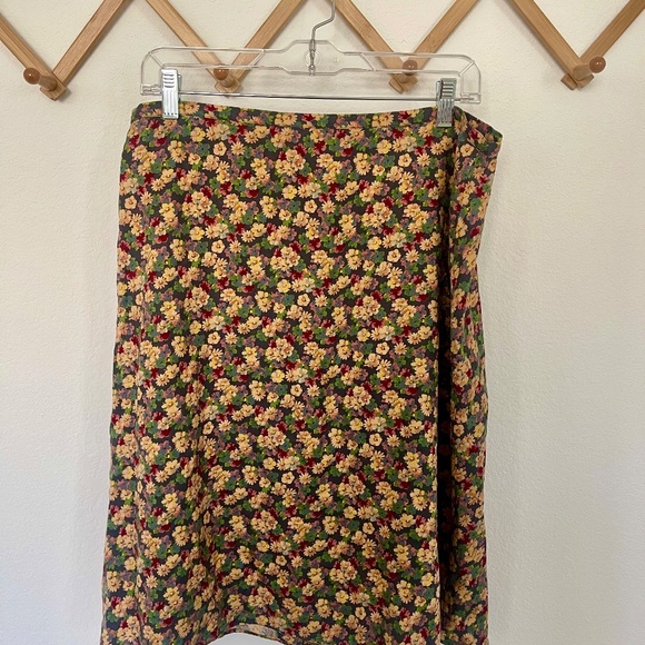 Vintage Laura Ashley Silk Floral Print Button Down Tie Skirt - Picture 5 of 9